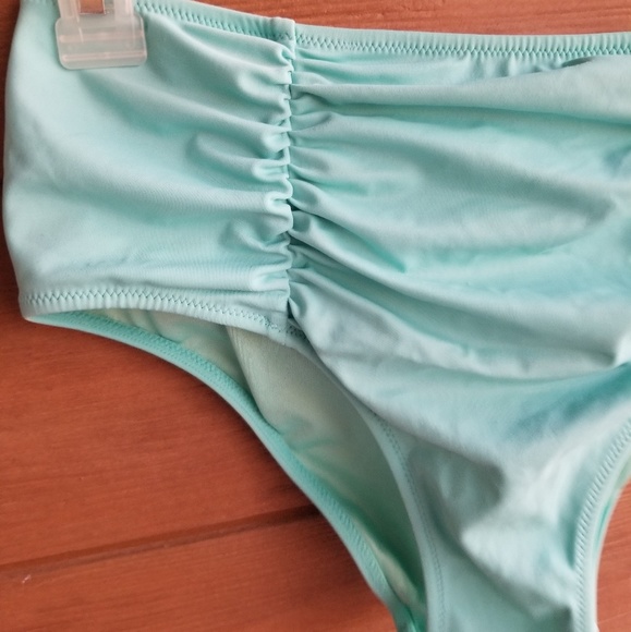 TRADE Victoria's Secret bikini top and bottom swim - Picture 2 of 8